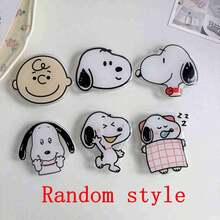 1pc New 2026 Snoopy Air Cushion Phone Stand, Creative & Practical, Cute Highly Attractive Puppy Phone Holder, Stable Support, Suitable As Small Gift/Prize For Friends And Family (Random Style) - Multicolor - View 5