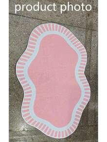 1pc Pink & White Striped Irregular Shaped Area Rug, Living Room Carpet, Area Rug, Small Area Rug, Mat, Home Decor, Large Living Room Carpet, Round Carpet, Living Room Home Decor, Room Decor, Washable Carpet - Multicolor - View 9