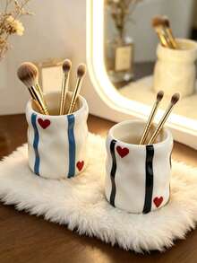 1pc Irregular Wavy Striped Heart Decor Makeup Brush Holder, Multipurpose Cosmetic Tool Organizer Cup, Cute Pen Holder For Dressing Table Bathroom Desk Home Decor - Multicolor - View 6