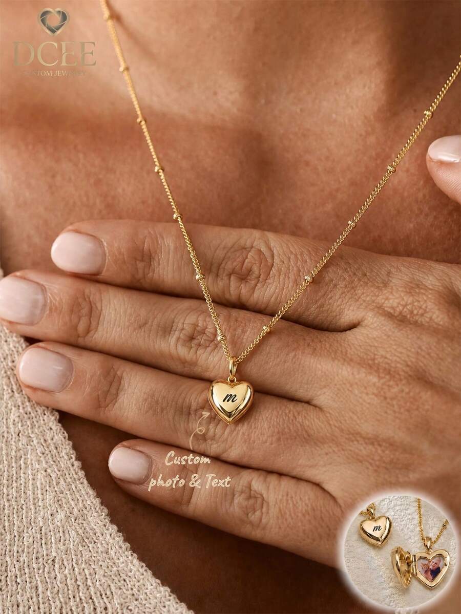 1PC Gentle Heart-Shaped Locket Design, Outer Side Can Be Engraved With Personalized Letters, Inner Box Can Store Precious Photos, Double Customization Creates Exclusive Jewelry. Light Luxury Pearl Chain Paired With Gold-Plated Heart Pendant, Delicate Texture Resistant To Oxidation And Fading, Fine Chain Style Lightweight And Versatile, Suitable For Various Outfit Styles. Simple And Exquisite Design, Low-Key And Timeless For Daily Wear, Perfect For Birthday, Mother's Day, Couple Anniversary Gifts. Hide Your Thoughts In The Heart-Shaped Pendant, Niche Style, Combining Aesthetic Appeal And Commemorative Meaning