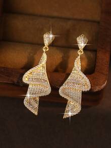 1pair Glamorous Spiral Syllable Cubic Zirconia Women Long Dangle Earrings,Jewelry Gift For Women For Dating,Wedding,Party, Anniversary,Daily Wear - Yellow Gold - View 1
