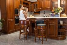 360 Degree Swivel Bar Height Chair With Backs For Home Kitchen Counter, Morden Chair Barstools, 54.8 X 54.8 X 96 Cm - 棕色 - 查看 9