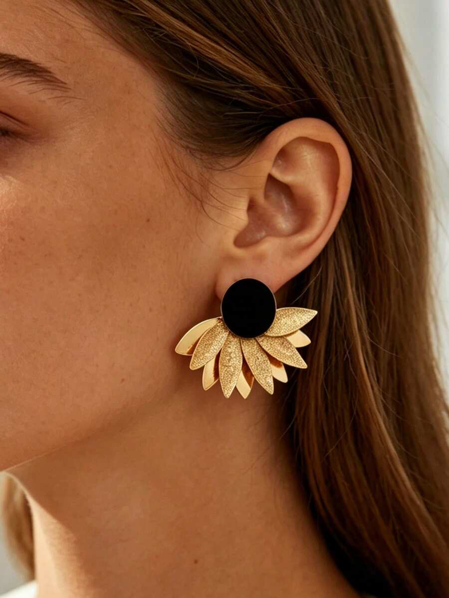 1pair Flower And Leaf Shaped Metallic Drop Earrings With Enamel, Women's Fashionable Ear Jewelry Valentines,Mom,Mother,Mother's Day,Gift - Earrings - View 1