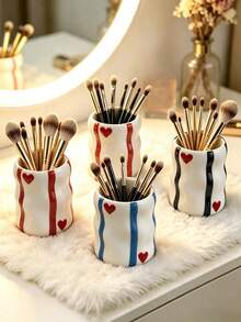 1pc Irregular Wavy Striped Heart Decor Makeup Brush Holder, Multipurpose Cosmetic Tool Organizer Cup, Cute Pen Holder For Dressing Table Bathroom Desk Home Decor - Multicolor - View 5