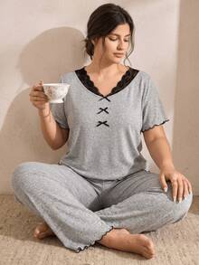 Plus Size Women's Casual V-Neck Lace Patchwork Bow Pajama Set, Frill Trim Loungewear, Comfortable And Breathable - Light Grey - View 3