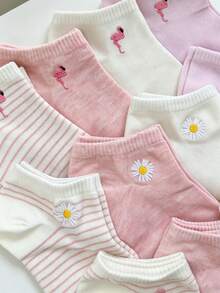 5/10/15雙（隨機發貨）女款多色刺繡火烈鳥、菊花、櫻花圖案休閒短襪，適合日常穿著與搭配 - 彩色 - 查看 6
