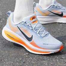 Nike New Vomero 18 Men's Cushioned Breathable Non-Slip Running Shoes Casual Road Running Shoes - Blue Orange - View 2