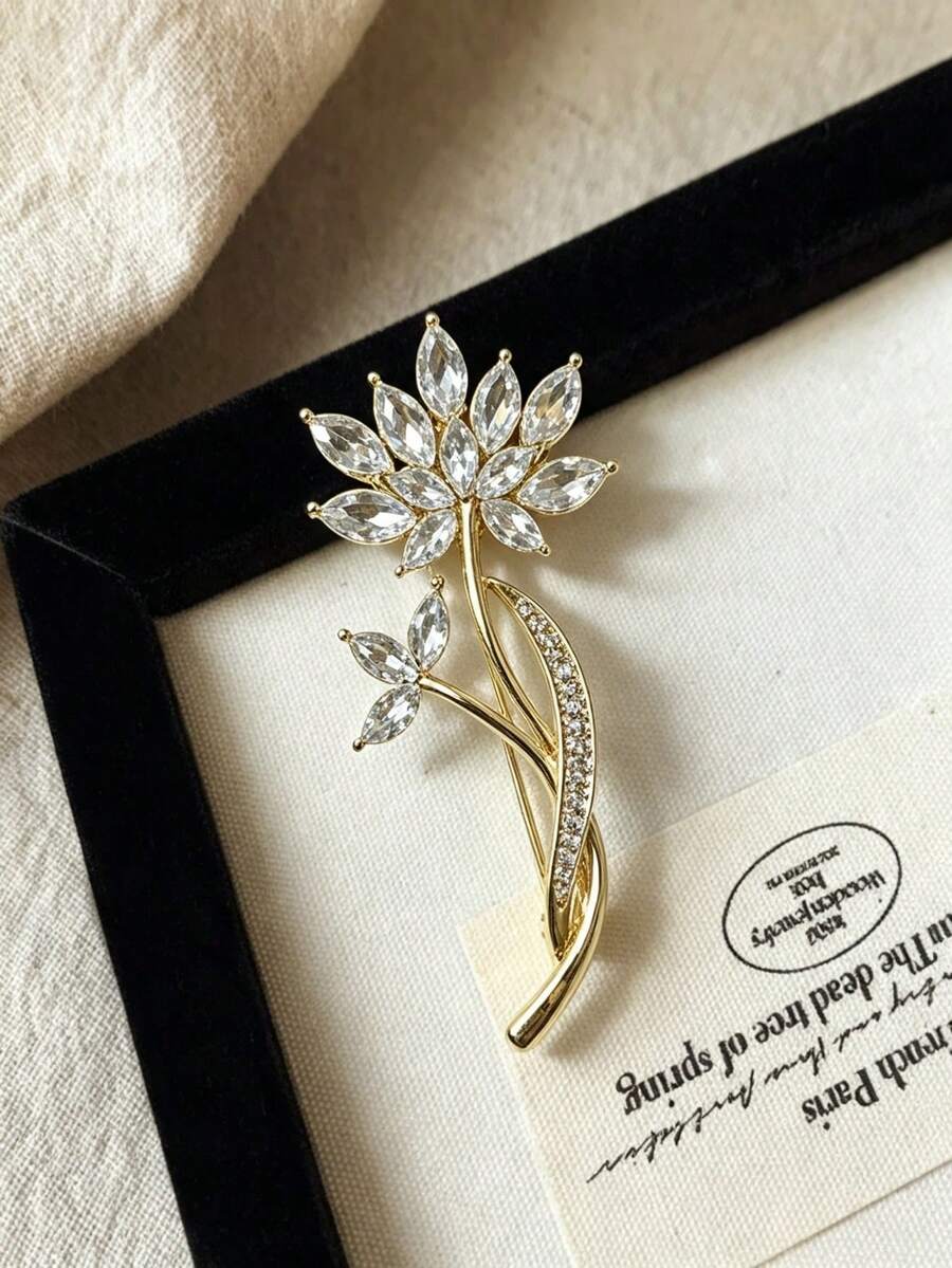奢华美学莲花胸针,高端精致精品时尚配饰,适用于服装、连衣裙、配饰、衣服别针、包包饰品、学校办公室配饰、衬衫夹克珠宝、圣诞节、万圣节衣服别针、有趣可爱的教师礼物 - 金色 - 查看 1