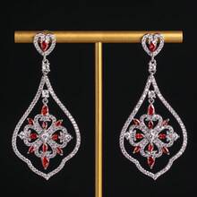 1 paire de boucles d'oreilles uniques pour femmes, bijoux, design floral, design ajouré, boucles d'oreilles en zirconium, élégance de luxe, convient pour le port quotidien et les banquets, toutes saisons, cadeau - boucle - Voir 13
