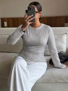 Women's Plus-Size Striped Long-Sleeve T-Shirt With A Crew Neck, Stretchy Fabric, And A Regular Fit. Perfect For Everyday Wea - Multicolor - View 1
