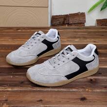 Women's Retro Lace-Up Flat Sneakers, Casual Lightweight T-Trainer Daily Shoes - Grey - View 1