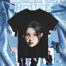 Hearts2hearts Juun Face Graphic Vintage World Tour Unisex Heavy Cotton Tee - 黑色 - 查看 1