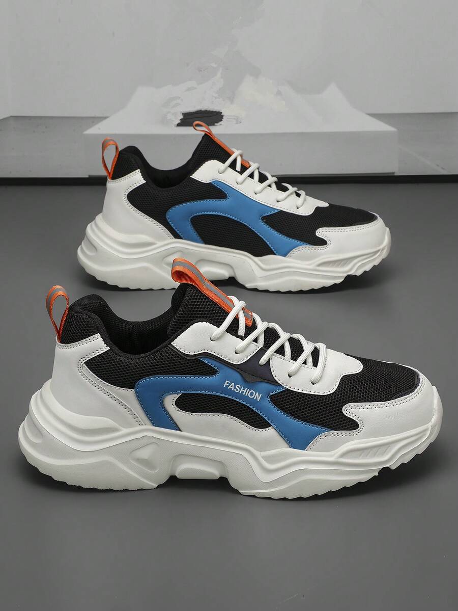 Sepatu Sneakers Pria Fashion dengan Patch Huruf Warna Kontras di Bagian Depan, Sepatu Sneakers Tebal Nyaman Serbaguna untuk Aktivitas Luar Ruangan, Terbuat dari Kulit dan Jala.