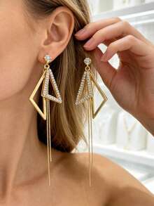 1 Pasang Anting-Anting Modis, Indah dan Elegan, Cocok untuk Wanita dalam Perjalanan Sehari-hari - Perak - View 2