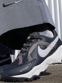 Nike Genuine TC 7900 Women's Cushioned Durable Low-Top Chunky Sneakers DD9682-001 - DD9682-001 - View 1