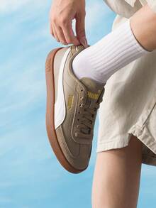 Puma Club II Era 男女款復古經典滑板鞋，舒適輕量透氣低筒休閒鞋 397447-35 - 冰咖色-彪馬白 - 查看 10