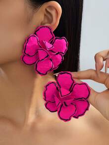Summer Bright Dragon Fruit Magenta Contrast Black Edge 3D Flower Stud Earrings Exaggerated Large Petals Vintage Hong Kong Style Personalized Hot Girl Earrings - Magenta With Black Trim - View 15
