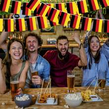 APODESS Deutschland Fahnenkette - 2x 10 Meter Party-Dekoration (30 Flaggen pro Kette) - A - Übersicht 4