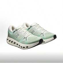On Running Women Running Shoes - 薄荷綠 - 查看 3