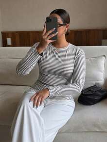 Women's Plus-Size Striped Long-Sleeve T-Shirt With A Crew Neck, Stretchy Fabric, And A Regular Fit. Perfect For Everyday Wea - Multicolor - View 5