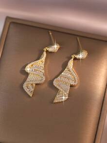 1pair Glamorous Spiral Syllable Cubic Zirconia Women Long Dangle Earrings,Jewelry Gift For Women For Dating,Wedding,Party, Anniversary,Daily Wear - Yellow Gold - View 8