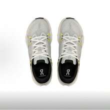 On Running Women Running Shoes - 冰川灰 - 查看 4