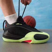 Nike Sepatu Basket Pria JORDAN TRIANGLE - Hitam/Merah-Hijau - View 7