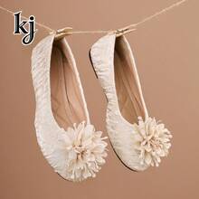 1 Pair Fashion Decorative Flower Women's Mary Jane Ballet Flats, Suitable For Party, Weekend, Banquet, Daily Wear - White - View 11