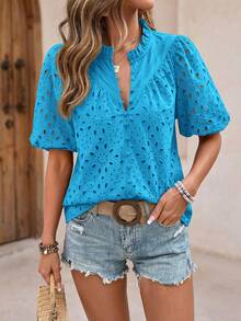 PRETTYGARDEN Women's Summer Clothes Tops Fashion Casual Short Sleeve V Neck Buttons Hollow Eyelet Lace Embroidered Blouses Shirts Festival  Beach Vacation - 湖藍色 - 查看 6