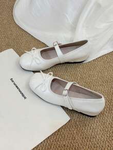 White Mary Jane Hidden Wedge Shoes, Split Toe Ruched Round Toe, Upper With Delicate Bow, Single Strap Metal Buckle Low Vamp Shoes, Sweet Style Slouchy Women's Shoes - Beige - View 4