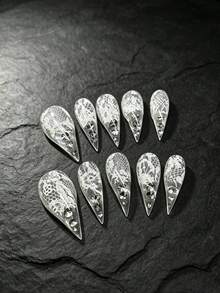 10片裝 25mm 獨特個性復古街頭風極簡休閒優雅日常精緻甜美可愛純白色手工短款貓爪壓花假指甲套組，適合女孩與女性，讓你更迷人 - 白色 - 查看 10