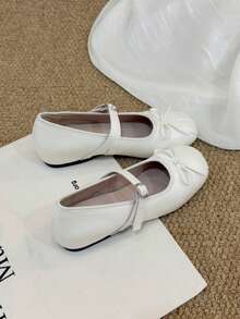 White Mary Jane Hidden Wedge Shoes, Split Toe Ruched Round Toe, Upper With Delicate Bow, Single Strap Metal Buckle Low Vamp Shoes, Sweet Style Slouchy Women's Shoes - Beige - View 3