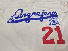 قميص بيسبول رجالي مطرز ب- Santurce Crabs 21 Roberto Clemente، قميص بيسبول تذكاري للمعجبين من بورتوريكو باللون البيج - بيج - مشاهدة 5