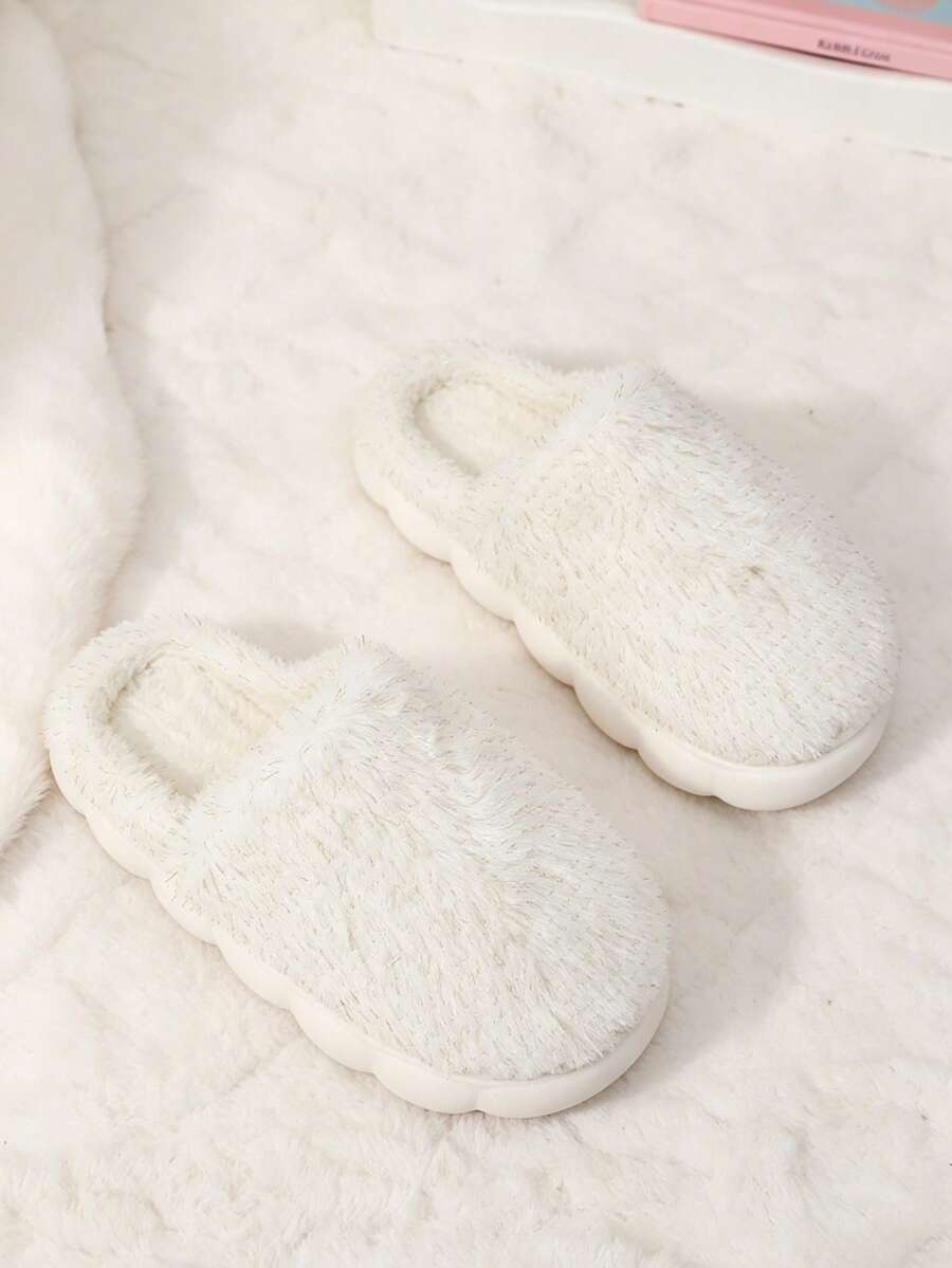 Children's Plush Warm Slippers, Soft Plush Closed-Toe Indoor Slippers, Winter Home Slippers, Suitable For Home Bedroom Daily Wear - White - View 1