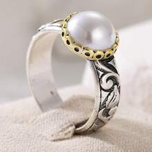 DIYCCPC Vintage Textured Women's Ring, Engraved Craftsmanship, Outstanding Atmosphere, Eye-Catching Accessory For Casual Gatherings - Two-color - View 4