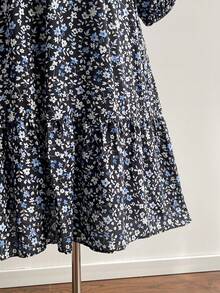Rusttydustty Women's Plus Size Blue & Black Small Ditsy Floral V-Neck Ruffle Patchwork Long Sleeve Dress, Suitable For Autumn/Winter, Halloween Outfit - Black - View 10