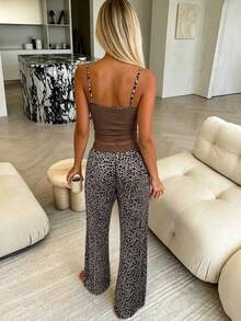 2pcs Sexy Camisole Top + Leopard Print Long Pants Pajama Set - Khaki - View 5