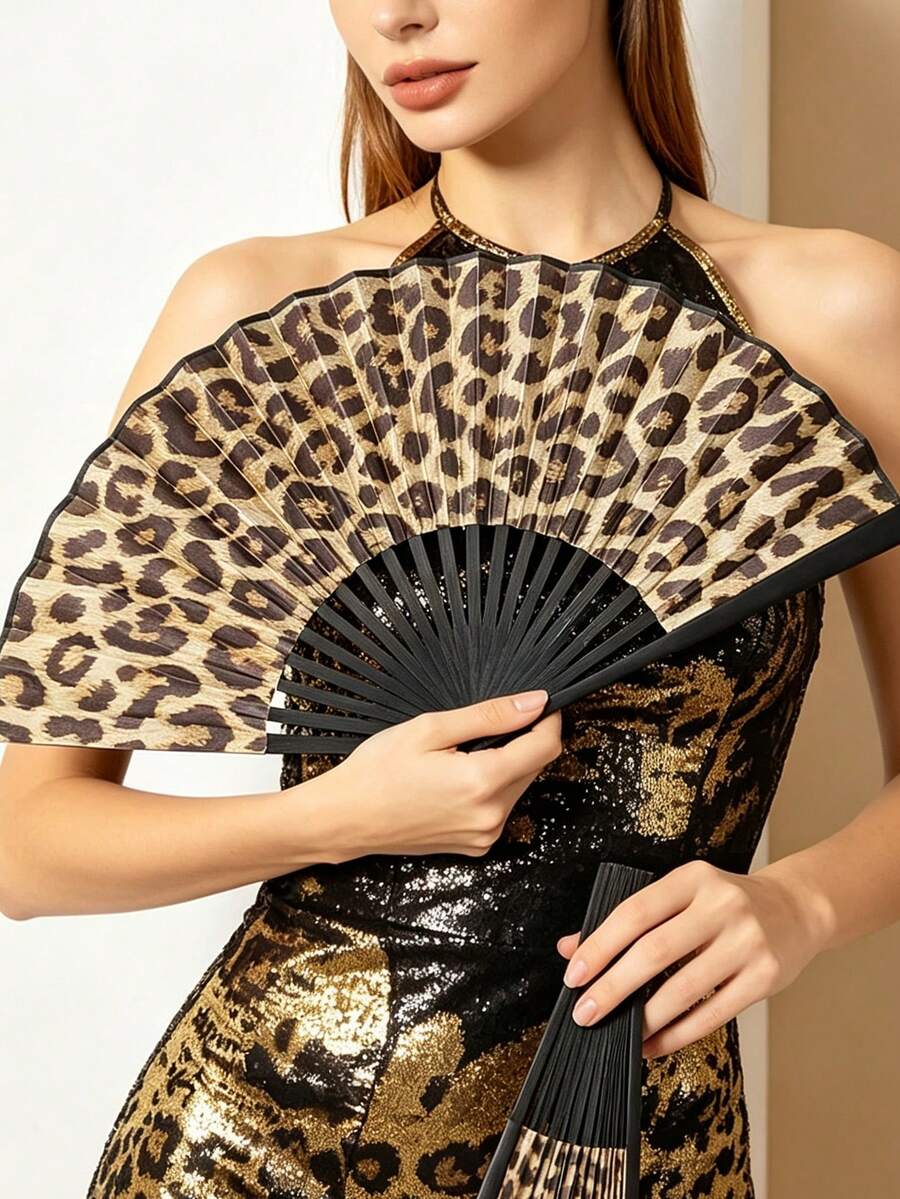 可折疊竹柄手扇，布製扇面，豹紋圖案，適合派對、婚禮、牆面裝飾、禮物