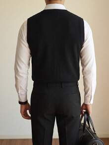Men's Solid Color Round Neck Knit Vest, Sleeveless Casual Layering Sweater Vest - Black - View 3
