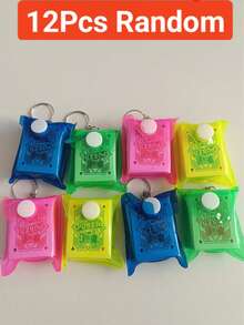 1/4/6/12 piezas Mini Cartas de Juego - ¡Esencial para Fiestas en Dormitorios! Entretenimiento para Reuniones Familiares Juegos de Mesa/Cartas, Llavero de Mini Cartas de Juego de Color Aleatorio con Modelo Divertido, Regalo de Juego Portátil y Lindo, Adecuado para Mujeres, Parejas, Amigos, Vacaciones, Regalos de Cumpleaños, Ocio, Fiestas con Amigos, Cartas de Juego de Entretenimiento para Viajes en Vacaciones, Color Aleatorio (Por favor, confirme el tamaño del producto antes de la compra) - multicolor - Ver 8