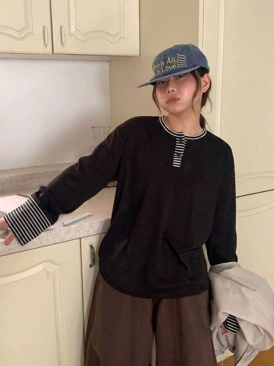YCYC 韓式簡約秋季條紋拼接袖扣式復古休閒長袖女款T恤上衣 - 黑色 - 查看 1