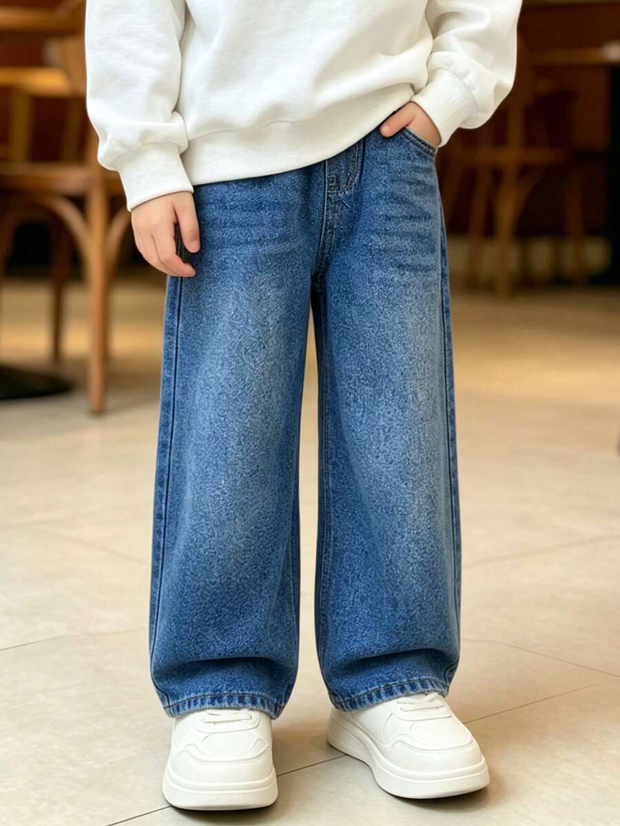 Tween Boy Simple Light Wash Wide Leg Jeans, 8-11 Years, New Sand-Washed Process, Elastic Waistband, Adjustable Fit, No Zipper Design, Semi-Elastic, Loose Fit, Classic Versatile Denim Pants, All-Season Wear