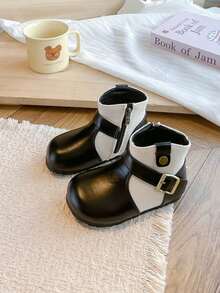 Vintage Patchwork Belt Buckle Kids Boots, Side Zipper Soft Sole Unisex Children's Short PU Boots - Black - View 4
