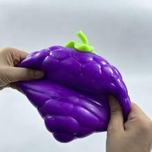 1pc Extra Large Purple Grape Squeeze Toy, TPR Material Realistic Vegetable Slow Rebound Stress Relief Ball, Squishy Stress Toy, Birthday Gift, Christmas Gift, Halloween Gift, Perfect Gift, Collectible [OPP Bag] - Multicolor - View 4