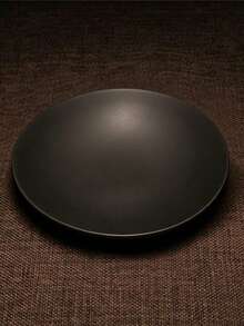 1PC Black Disc Iron Candle Holder, Simple Home‑Use Scented Candle Storage Tray, Round Tabletop Ornament, Suitable For Home, Parties, Festivals And Weddings - 1PC - View 3
