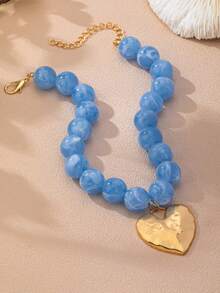 1pc Women's Chunky Necklace, Blue Swirl Resin Large Beads, Hammered Metal Gold Heart Pendant, Exaggerated Jewelry Gift - Heart-shaped Pendant Necklace - View 2