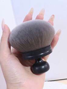 1 buah Kuas Makeup Bedak Ekstra Besar dengan Bulu Super Lembut, Desain Berdiri Multifungsi untuk Perona Pipi, Alas Bedak, Bedak Tubuh, Seni Kuku, Penghapus Debu, Alat Makeup Serbaguna untuk Penggunaan di Rumah dan Salon. - MultiWarna - View 3