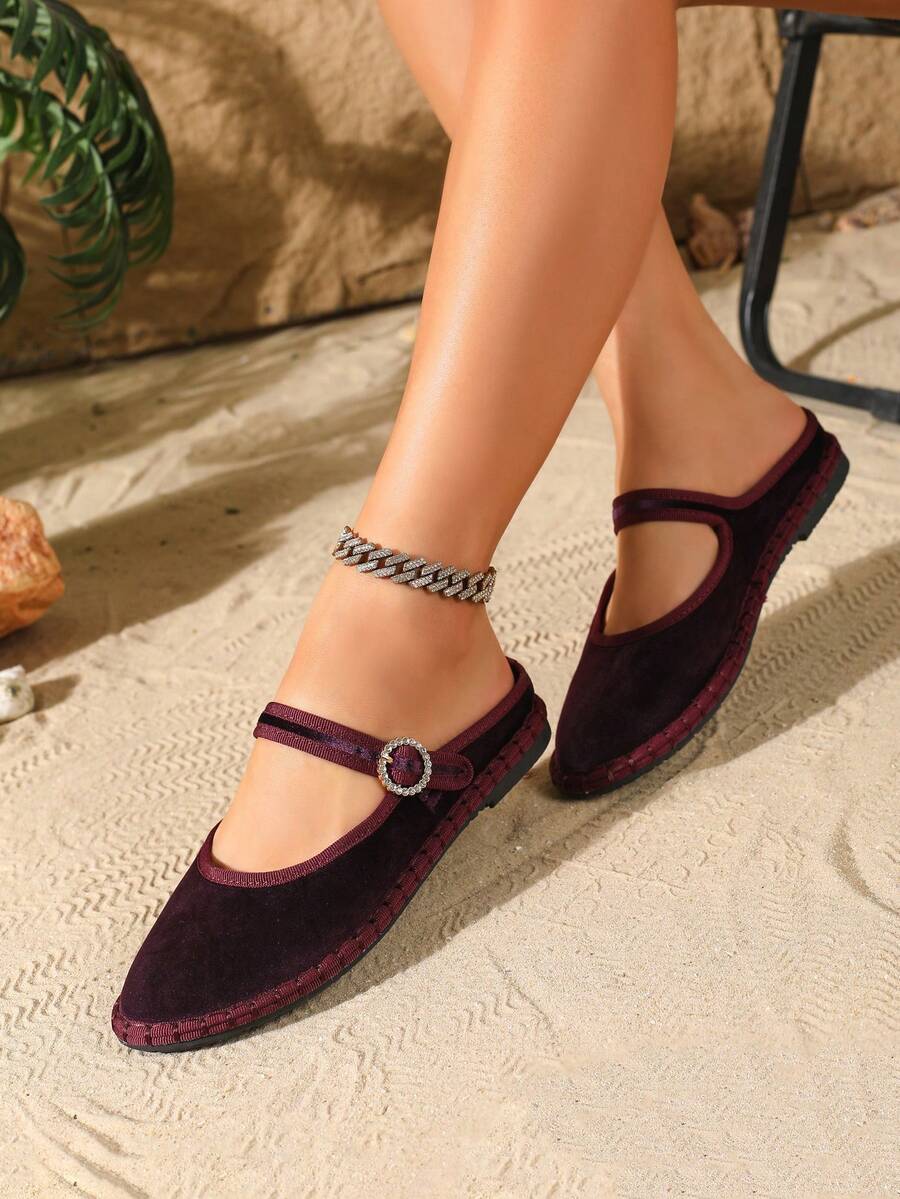 HGUIGJ 2026 Spring/Summer New Women's Mary Jane Flat Shoes, Round Toe Low Vamp Rhinestone Sandals, French Vintage Style Single Strap Shoes, Suitable For Vacation, Casual, Daily Commute