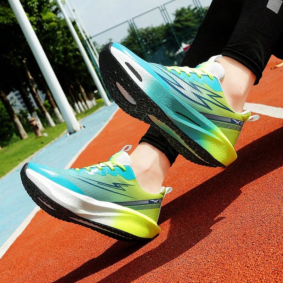 Sepatu Lari Bertali Gradien Pria dan Wanita, Ideal untuk Berjalan, Berlari, dan Aktivitas di Gym - Biru - View 1