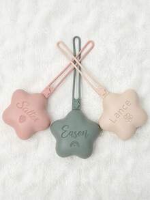 Caja de chupete personalizada con nombre, caja de chupete personalizada, artículos esenciales personalizables, caja de almacenamiento de chupetes con estrellas, regalo para recién nacido, artículos esenciales de viaje, decoración de la habitación - Multicolor - Ver 4